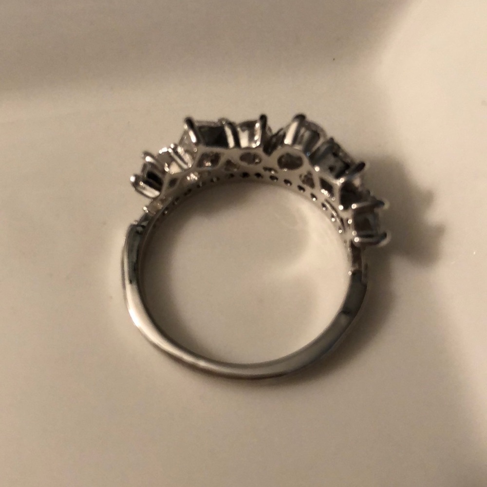 Crown Ring - Picture 6 of 7